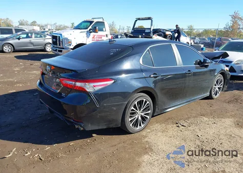 2020 Toyota Camry Se Awd z USA, uszkodzony, nr VIN 4T1G11BK9LU018697